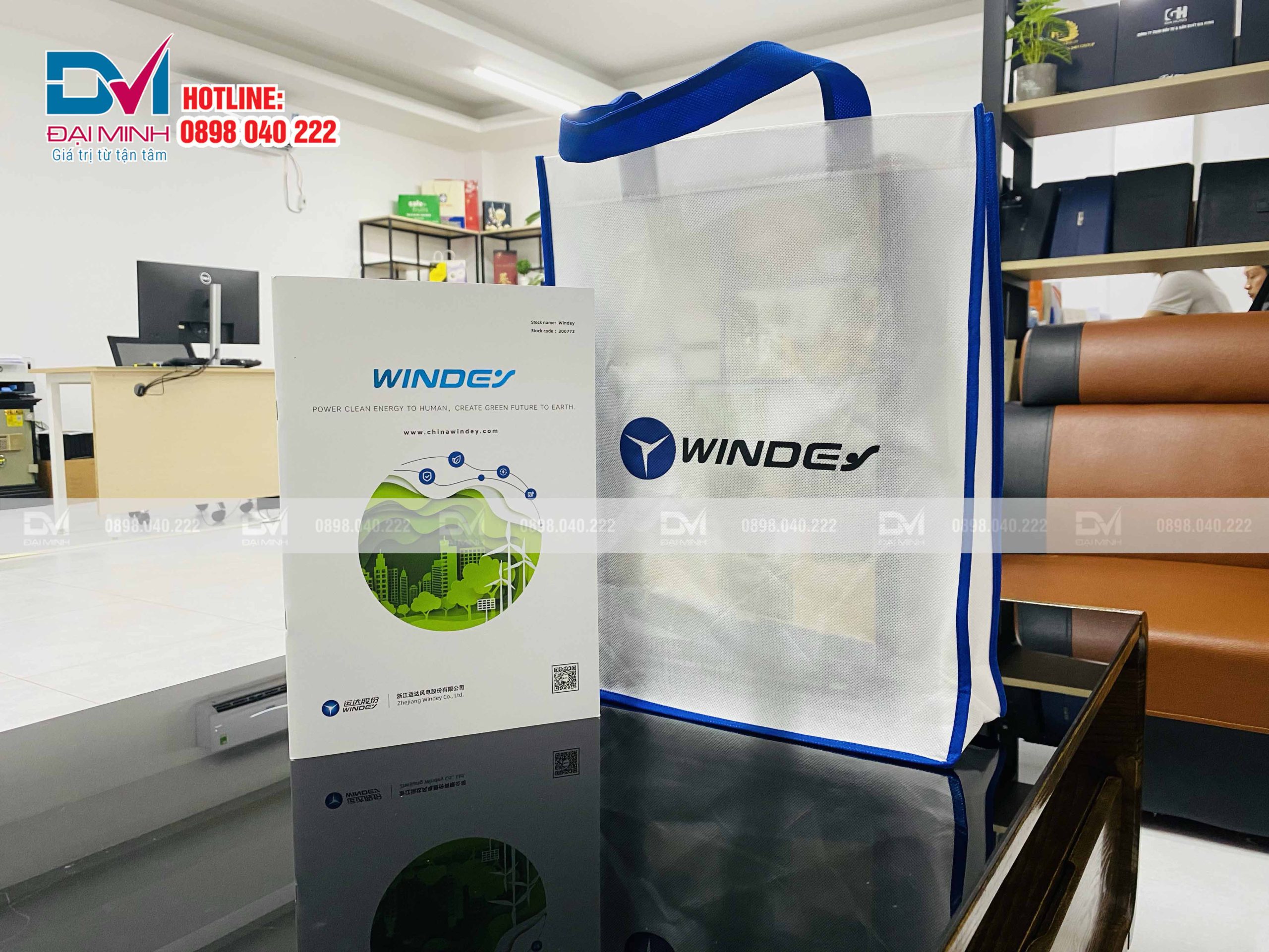 Catalogue và túi vải Winder - In Đại Minh sản xuất